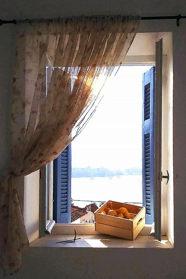 Ariadne,Traditional Apartment In Centre Of Poros Poros Town Exterior foto